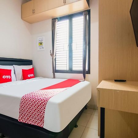 Oyo 3824 Columbus Residence J1 Telukjambe ภายนอก รูปภาพ