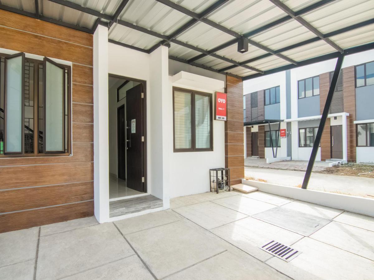 Oyo 3824 Columbus Residence J1 Telukjambe ภายนอก รูปภาพ